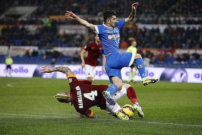 nianggolan scivolata roma empoli