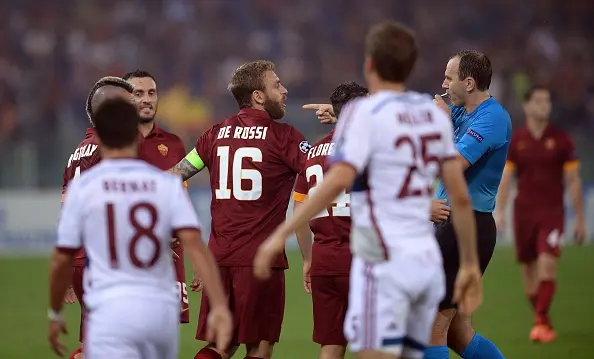 proteste arbitro de rossi bayern monaco 221014