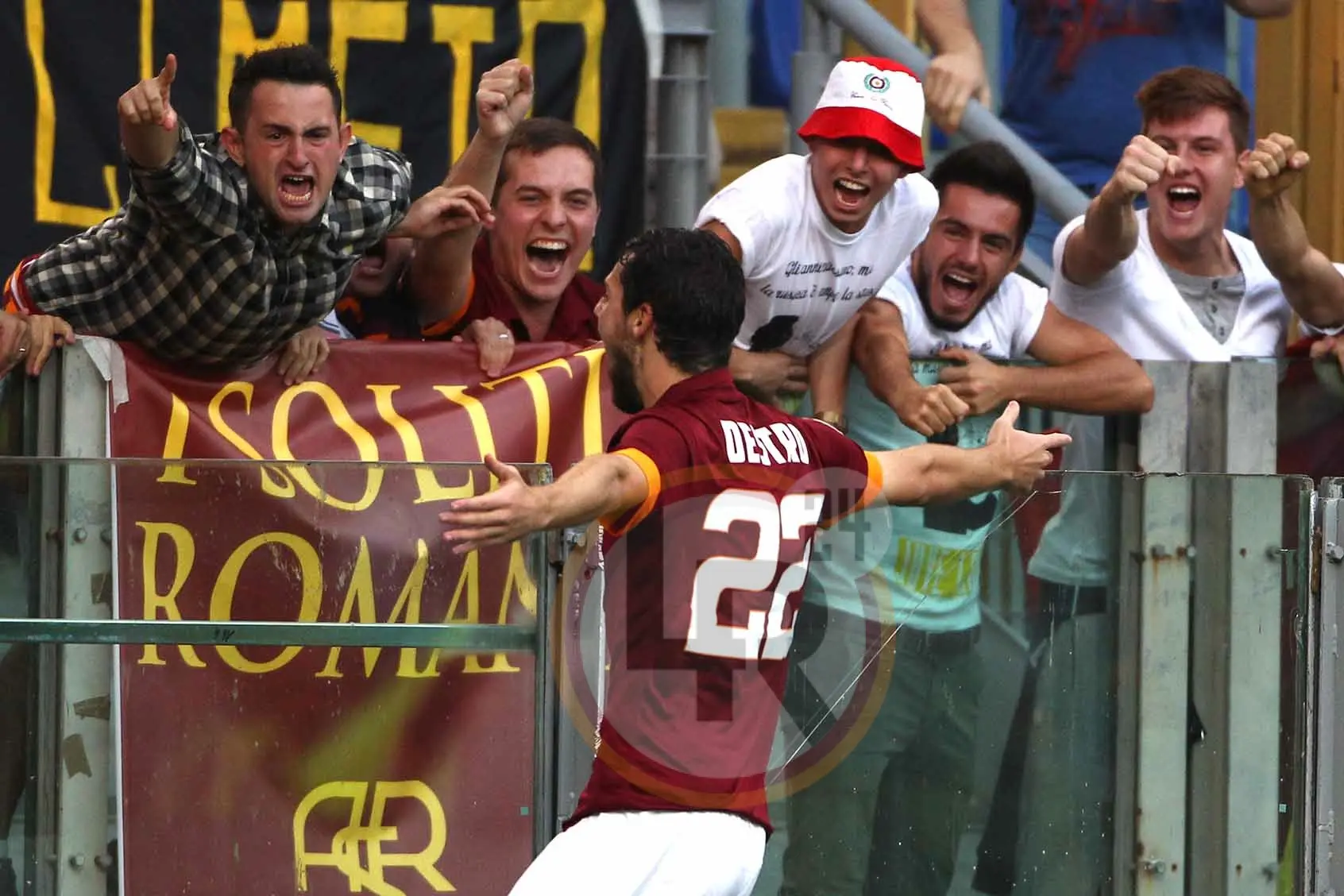 roma chievo destro sud 18102014 mancini