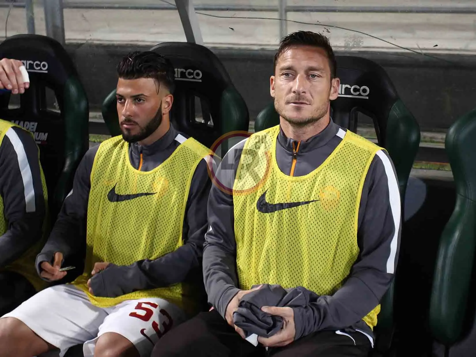sassuolo roma verde totti panchina lr24