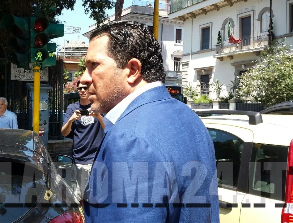 tacopina lascia il parco dei principi lr24