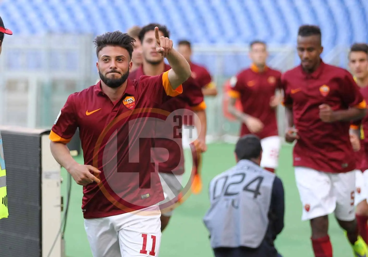 verde esulta frontale dietro gruppo derby primavera 244