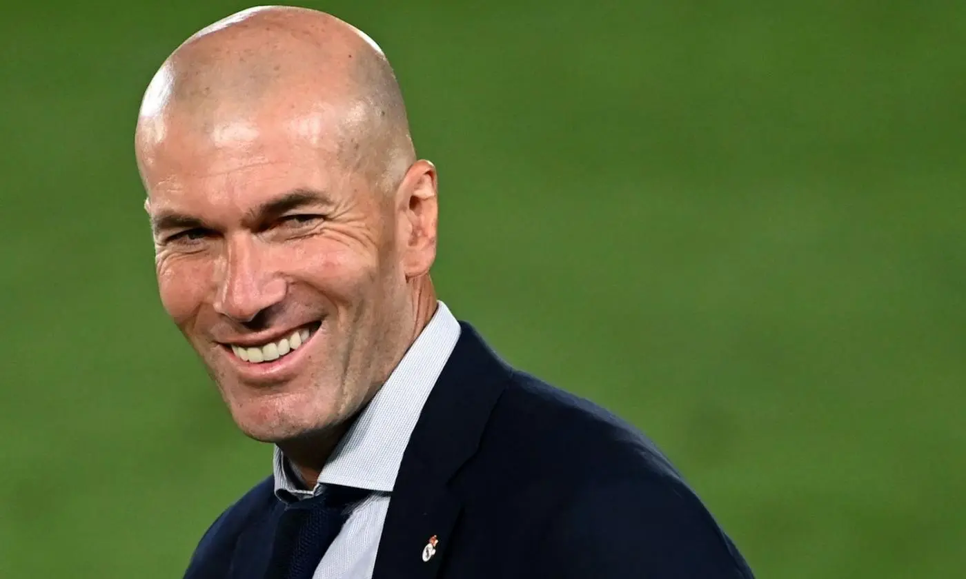 zidanereal 201920sorride1400x840