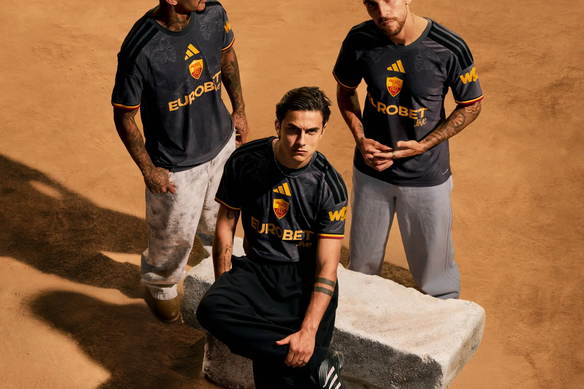 Adidas e Roma svelano il nuovo kit third 2026/27
