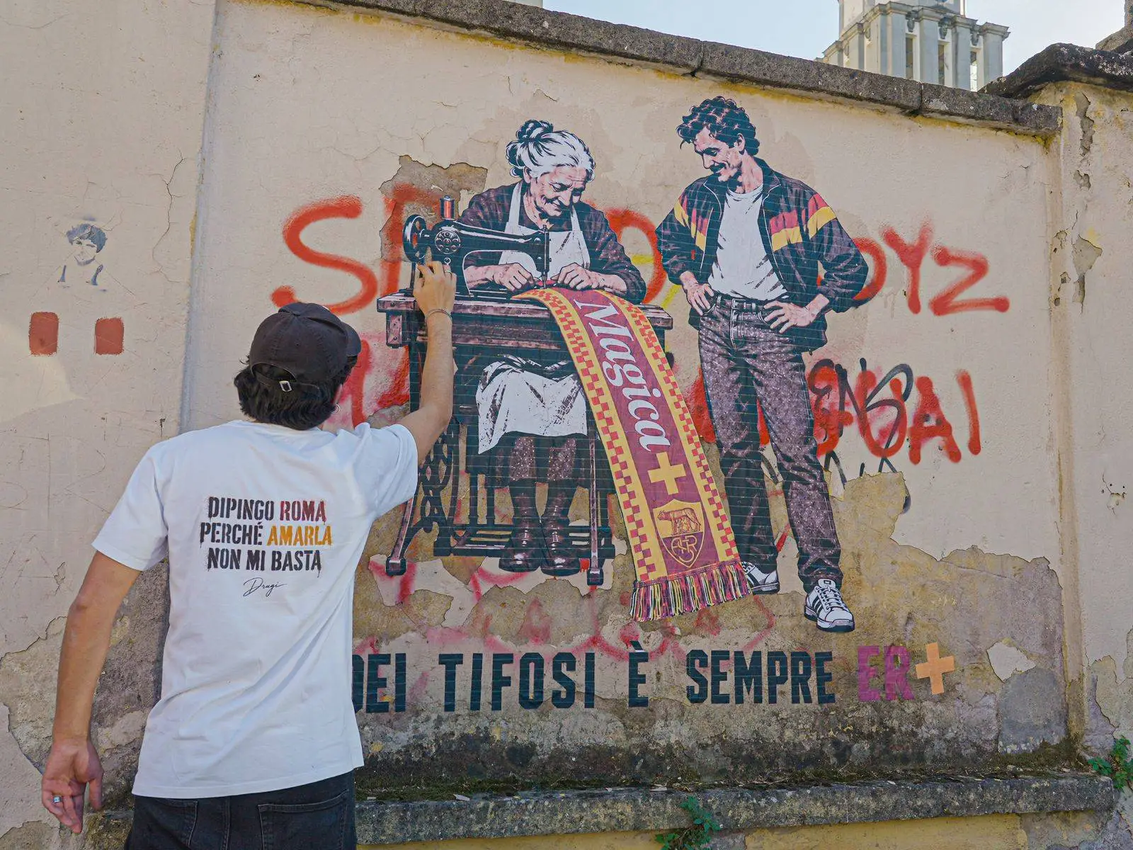 La nuova opera di Drugi: "Dei tifosi è sempre er +" 15.10.2026