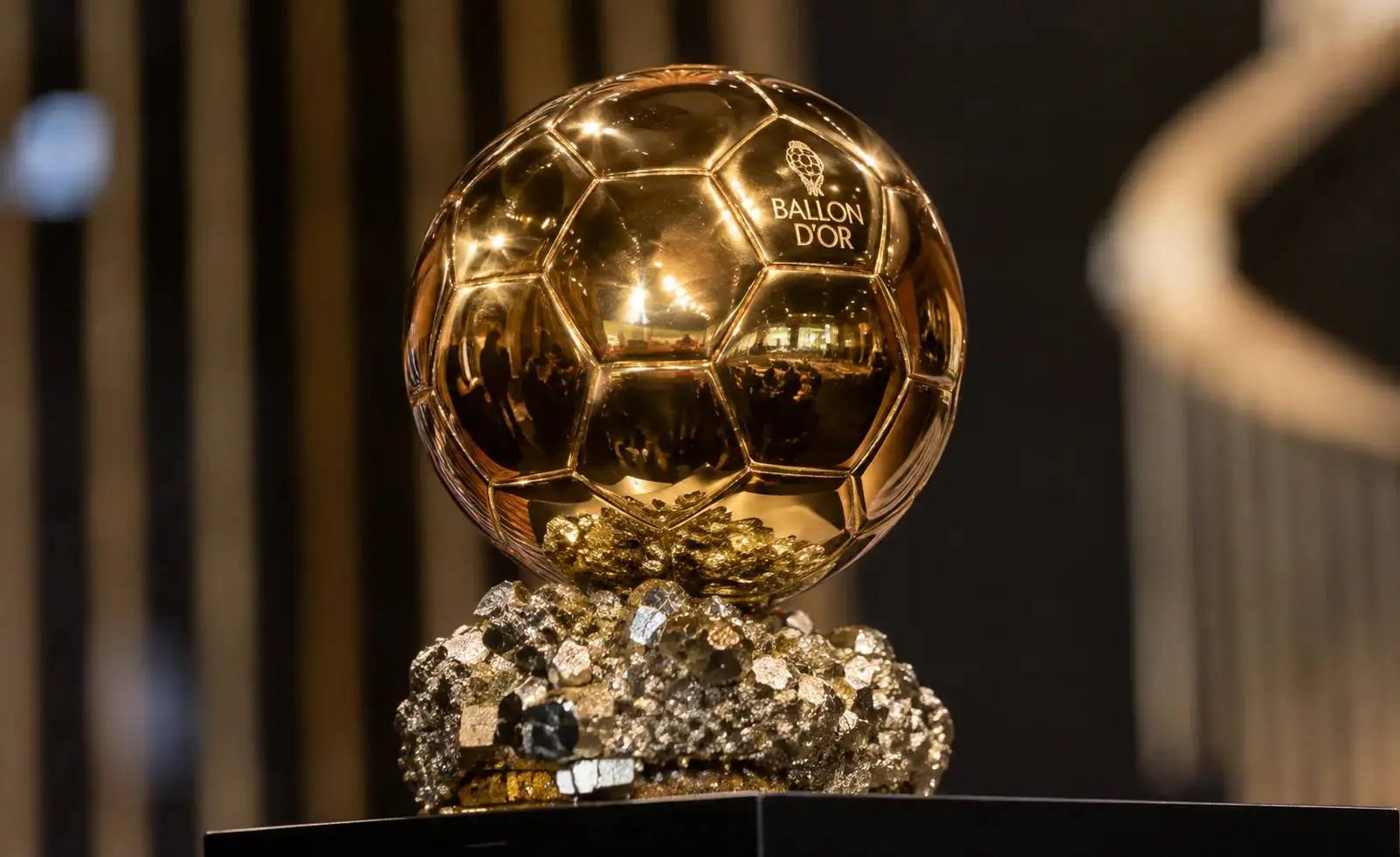 pallone-doro-2026-trofeo