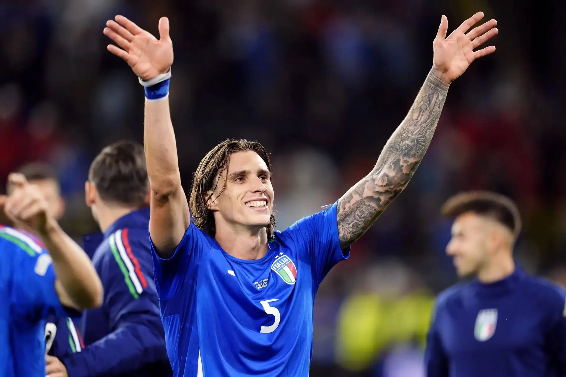 riccardo-calafiori-difensore-del-bologna-all-esordio-in-nazionale-all-europeo-2024-contro-l-albania