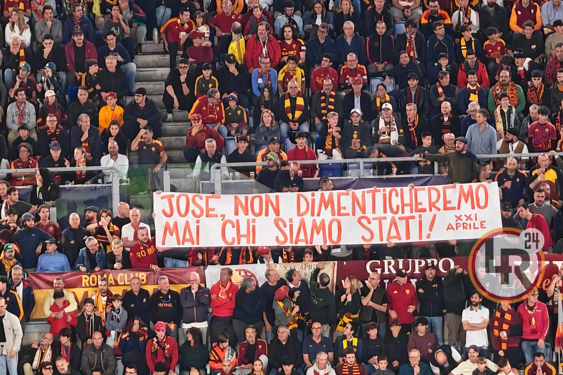 striscione mourinho 2
