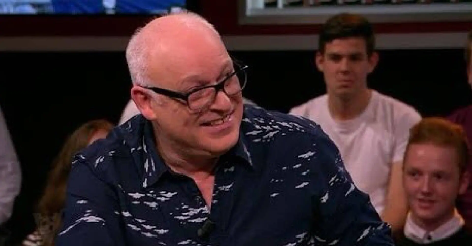 Foto: René van der Gijp geniet van 'grensoverschrijdend' momentje met Hélène Hendriks