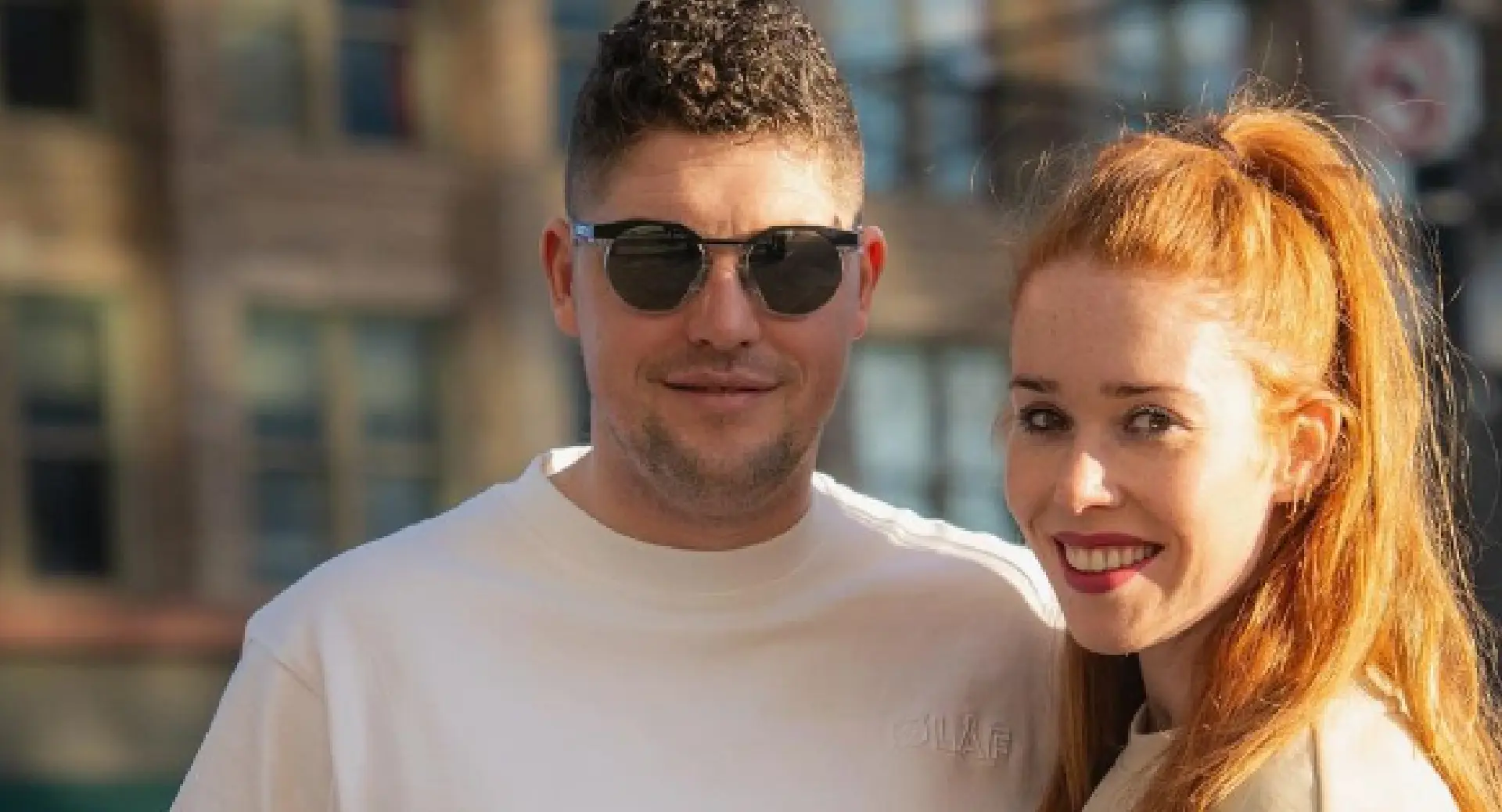Gezinsuitbreiding voor schaatsster Antoinette de Jong: haar vriend Coen Rijpma heeft er een nieuw meisje bij (video)
