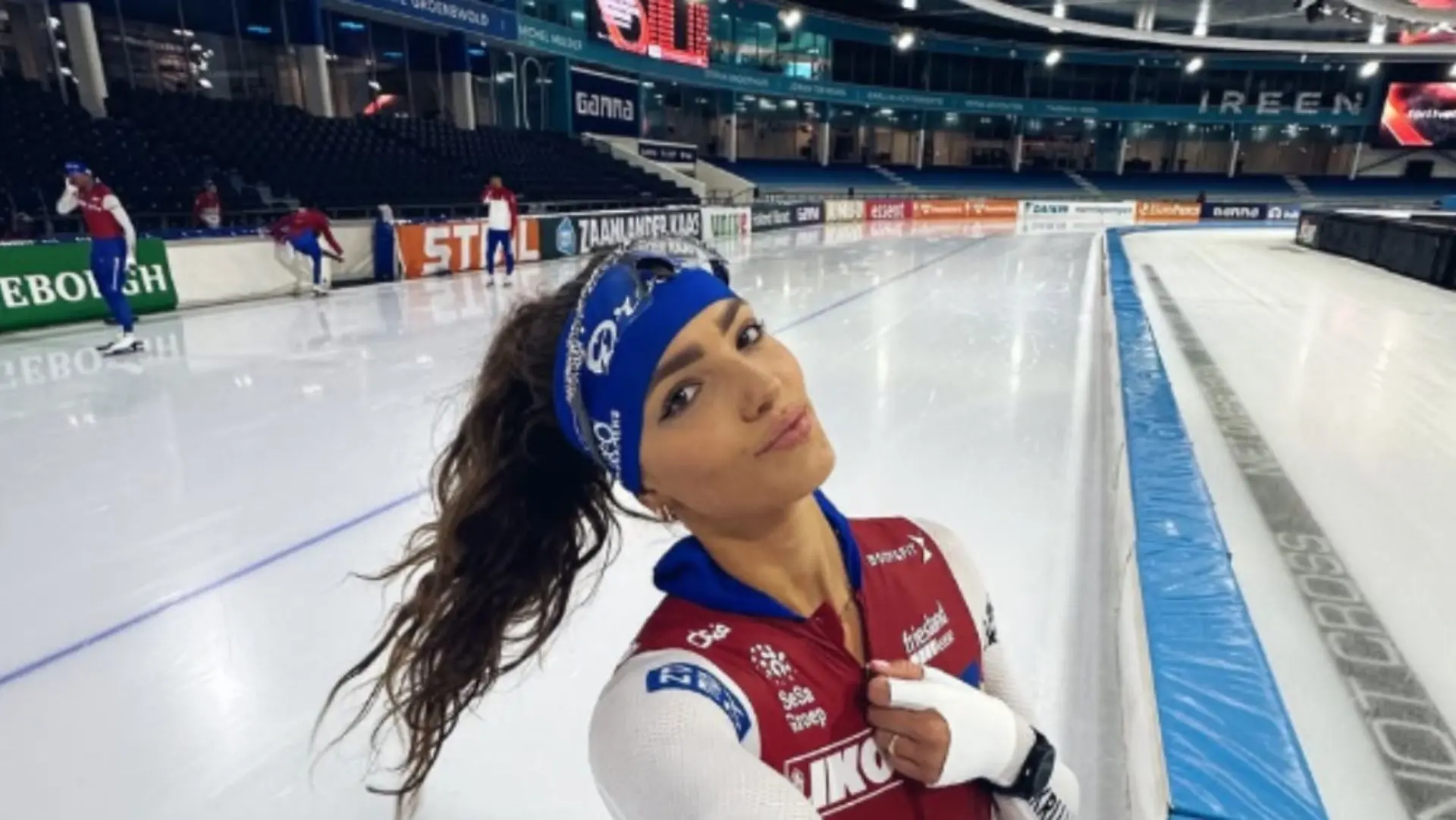Pien Hersman is na Jutta Leerdam 'grootste' schaatsster van Nederland en viert dat met deze heerlijke foto's