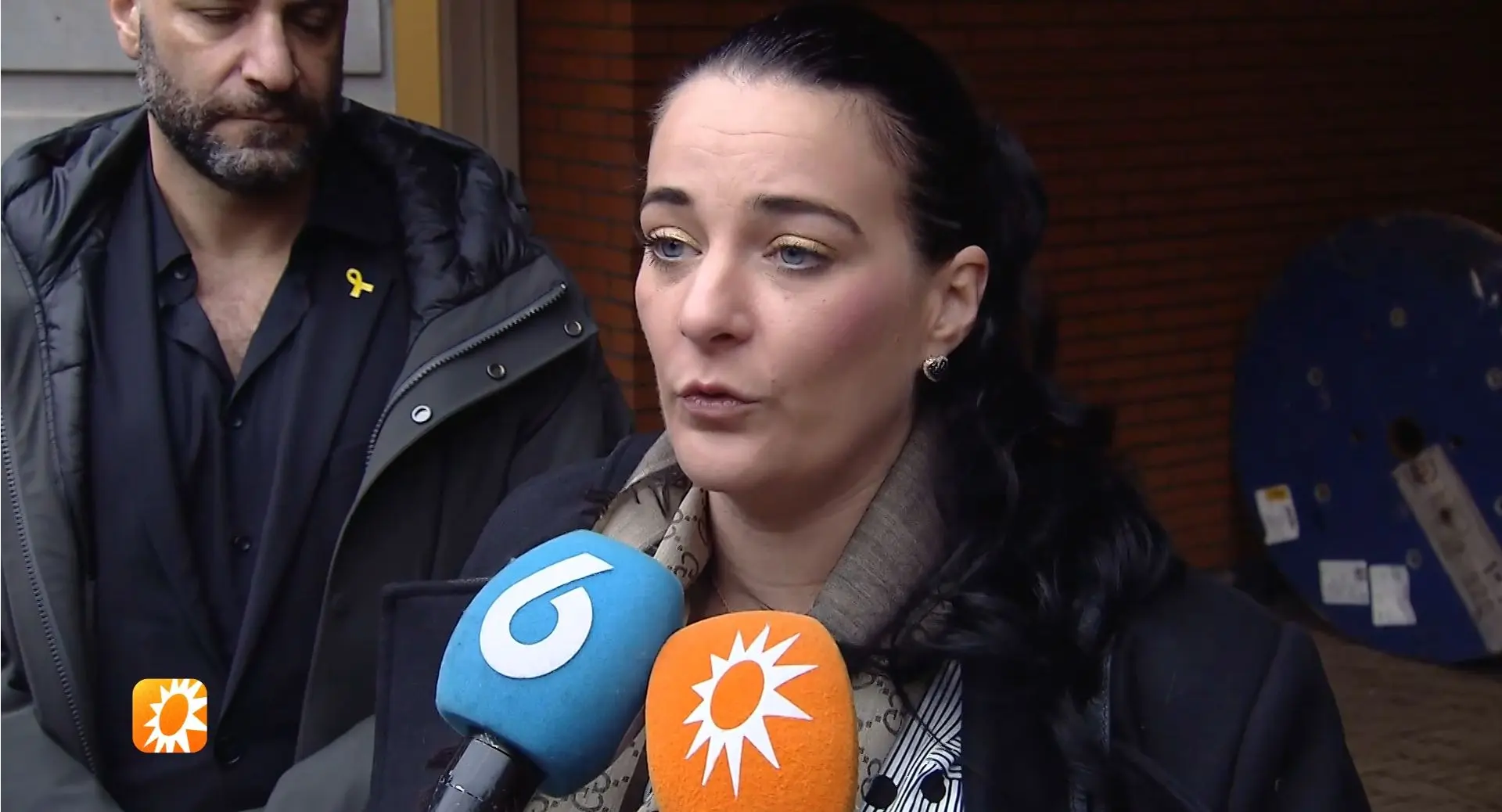 Nicol Kremers totaal overstuur bij weerzien Peter Gillis in rechtbank (video)