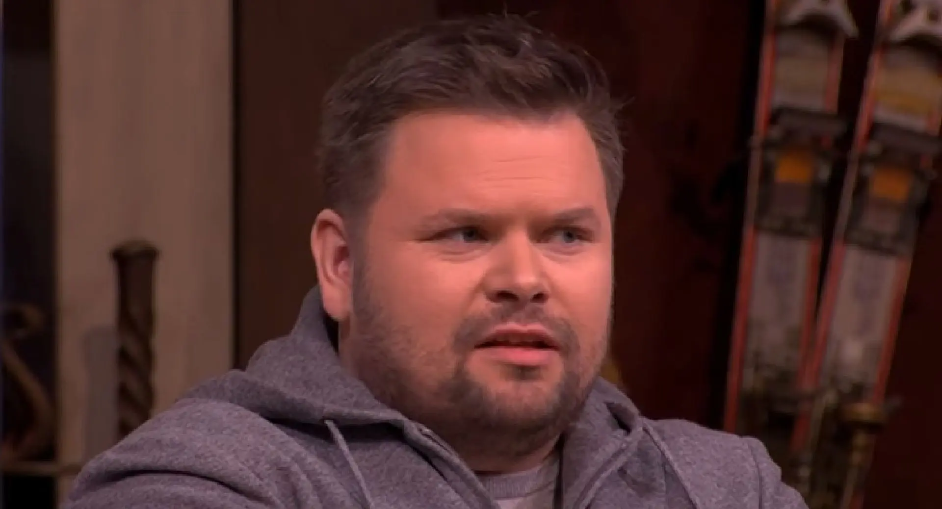 Wilfred Genee vraagt naar prijskaartje voor inhuren Thomas van Groningen: 'Je bent zó goedkoop, dat mensen afhaken'