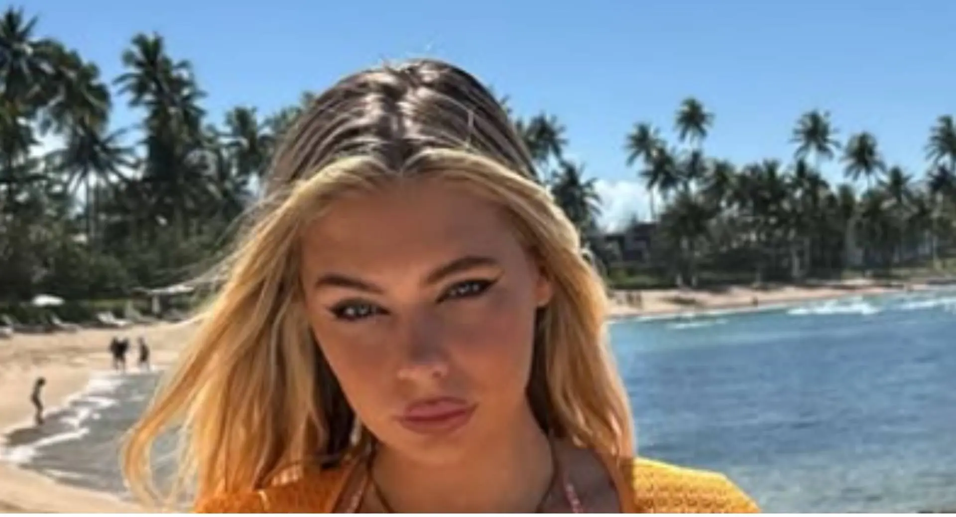 Jutta Leerdam draagt nietsverhullend jurkje en springt in bad bij dolenthousiaste Jake Paul
