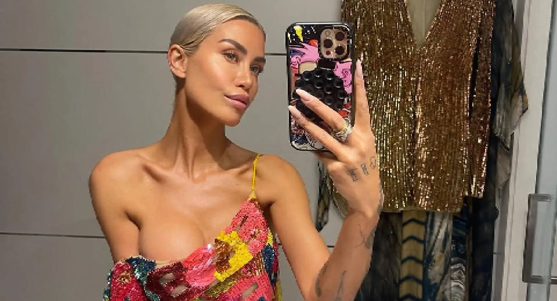 Jaimie Vaes nog steeds achtervolgd door geldproblemen: volgers slaan alarm na zéér luxueus filmpje vanuit Dubai