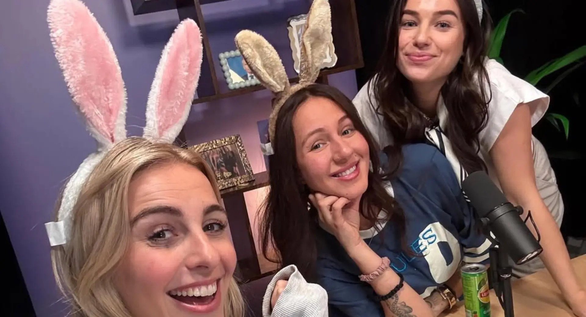 Sophie Milzink toont enorme ronding aan Nina Warink en Iris Enthoven