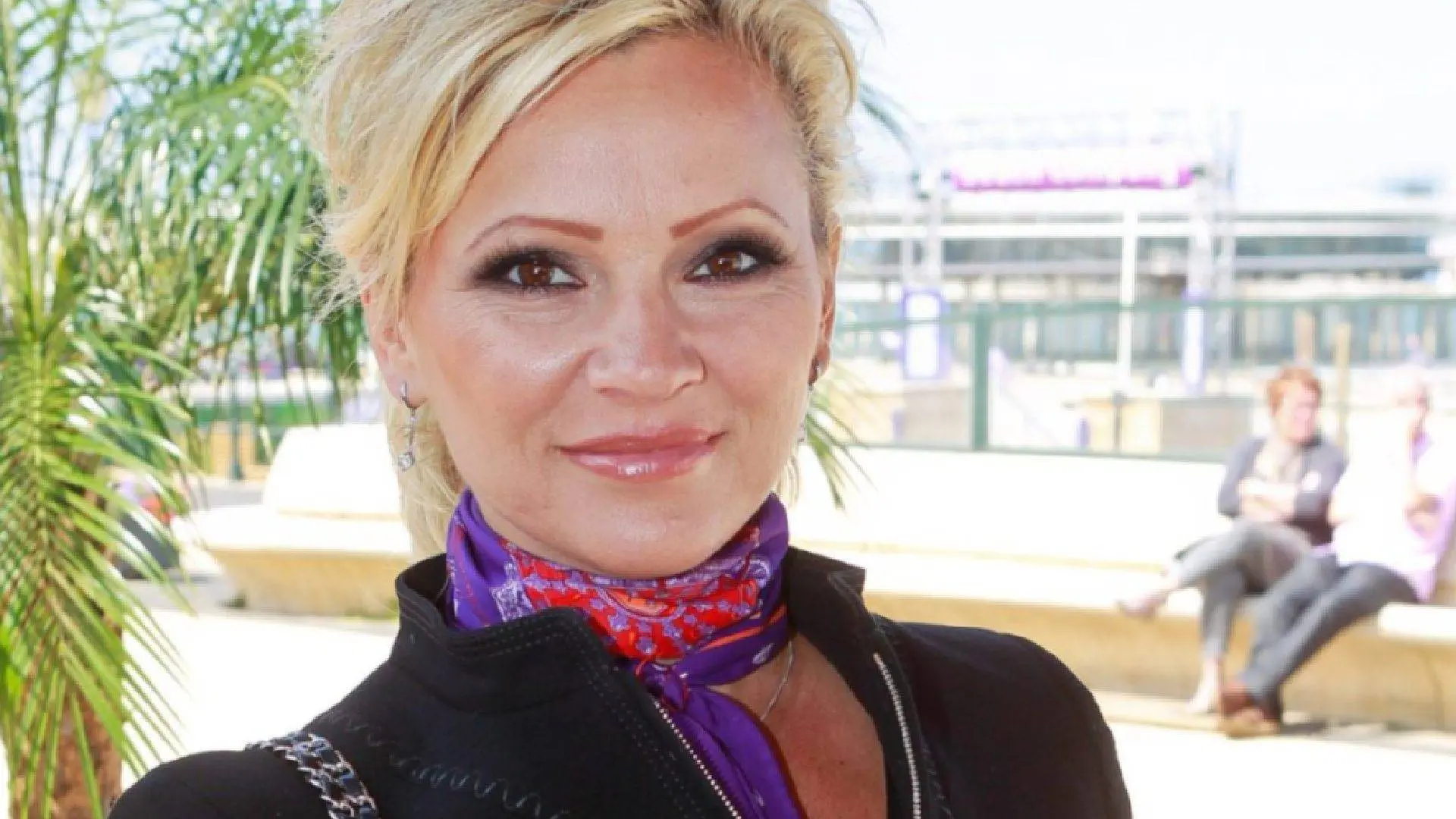 Verrassing! Zo ziet Tatjana Simic er na 40 jaar uit als Kees Flodder