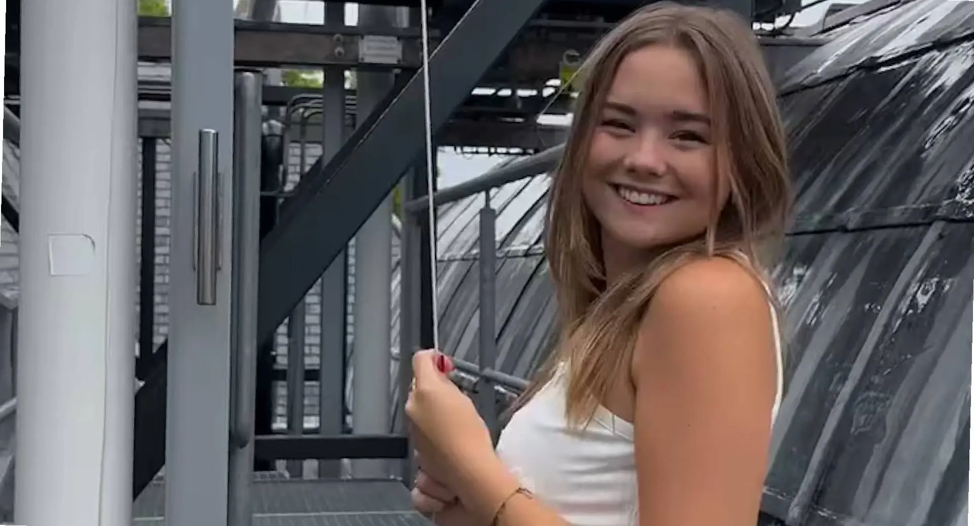 Oplettende kijker ziet onwennige Prinses Ariane meteen de fout in gaan tijdens Prinsjesdag