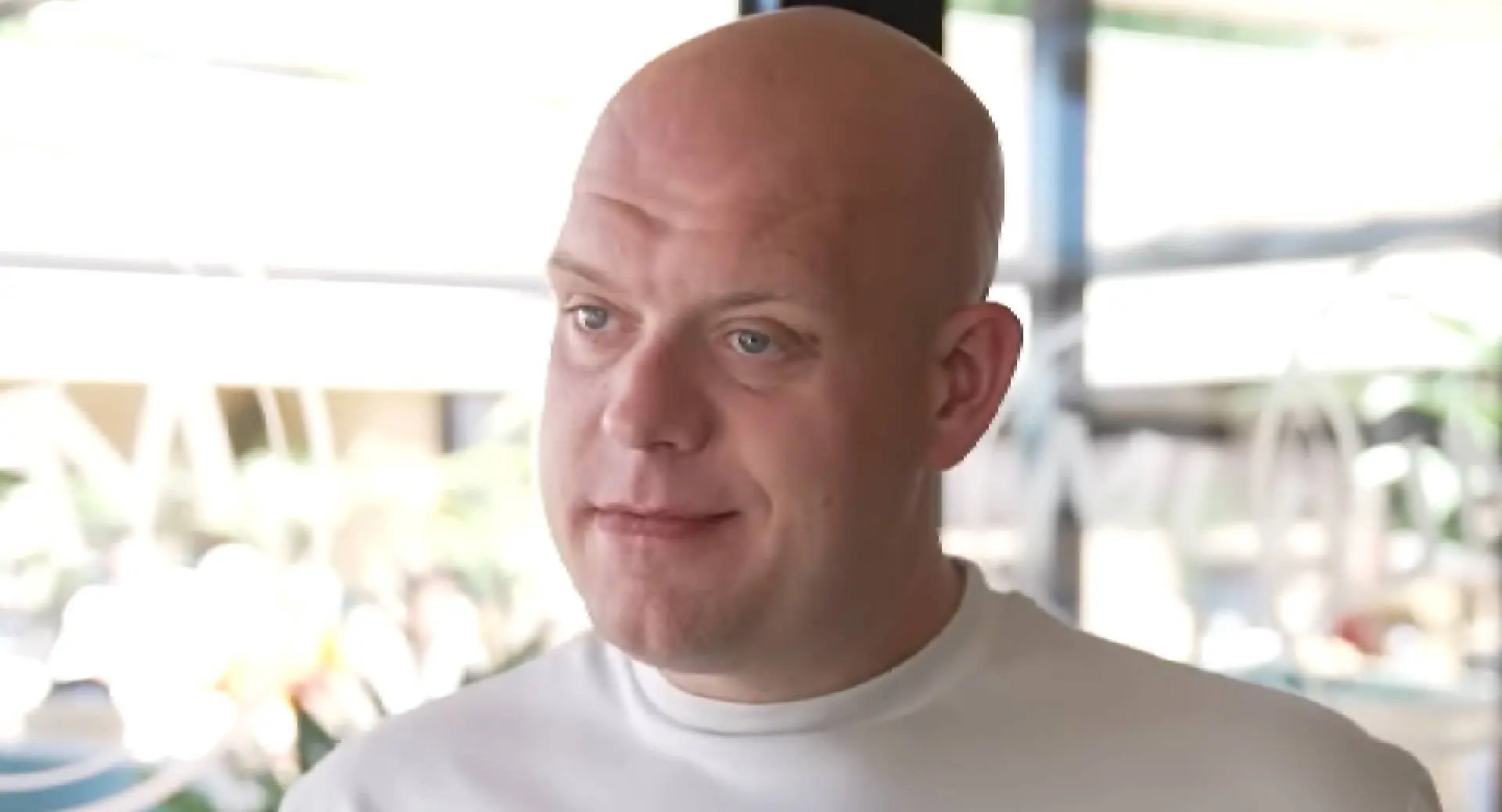 Michael van Gerwen vindt dankzij ex-vrouw nieuwe liefde op héél opvallende plek