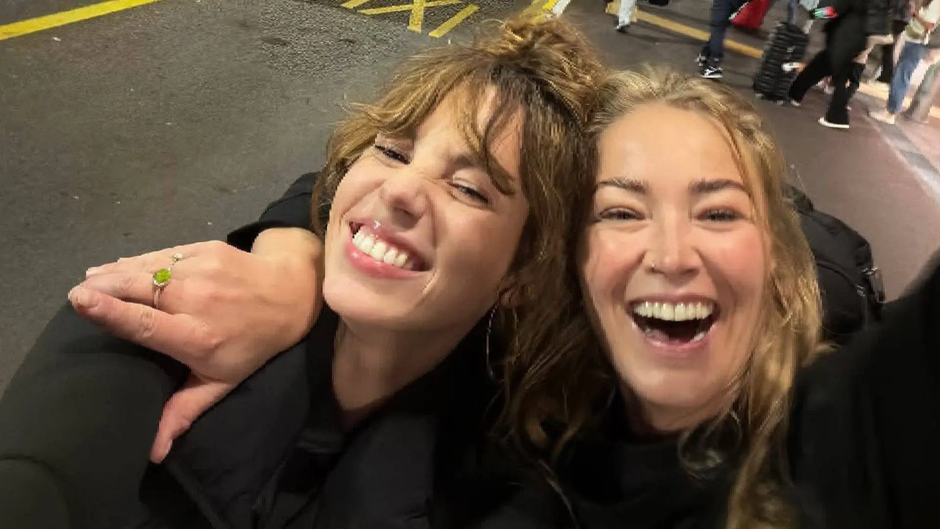 Geraldine Kemper en Gwen van Poorten slikken pijnlijke nederlaag en zetten het op een zuipen (foto's!)