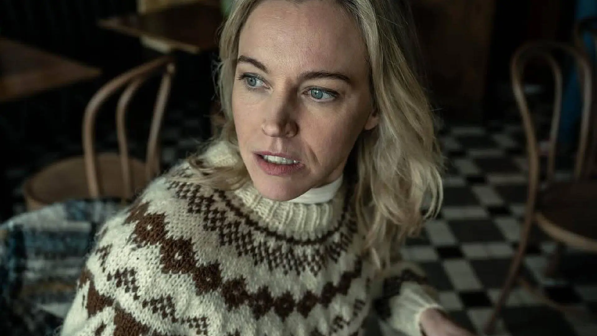 Loes Haverkort beleeft heftige emoties na onverwachte testjes in jubileumseizoen Wie Is De Mol?