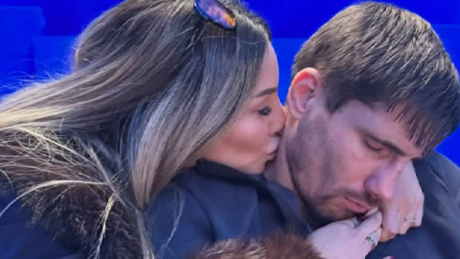 Relatie Rico Verhoeven in gevaar? Naomy van Beem ontrafelt pijnlijk geheim van kickbokser