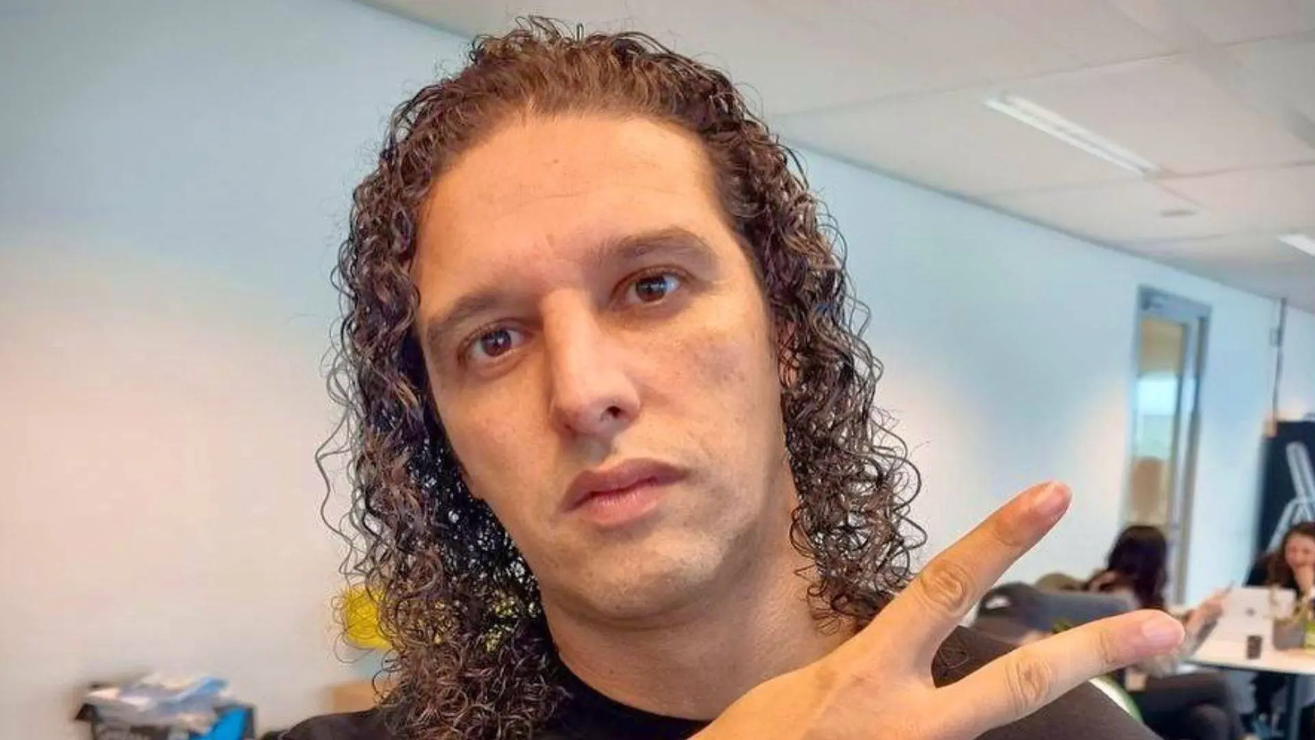 Ali B probeerde media met persoonlijke telefoontjes te beïnvloeden vóór rechtszaak: "Narcistische praatjes"
