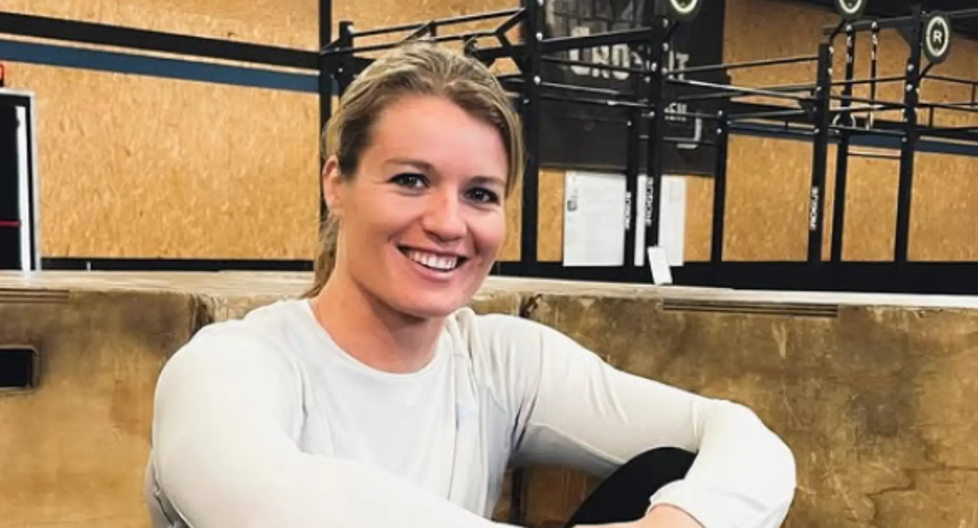 Dafne Schippers van datingapps gegooid: “Ze denken dat ik nep ben”