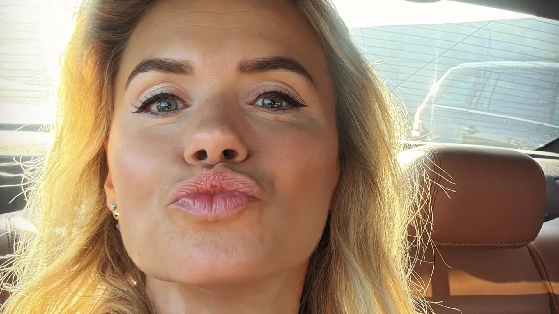 Nicolette van Dam (2)