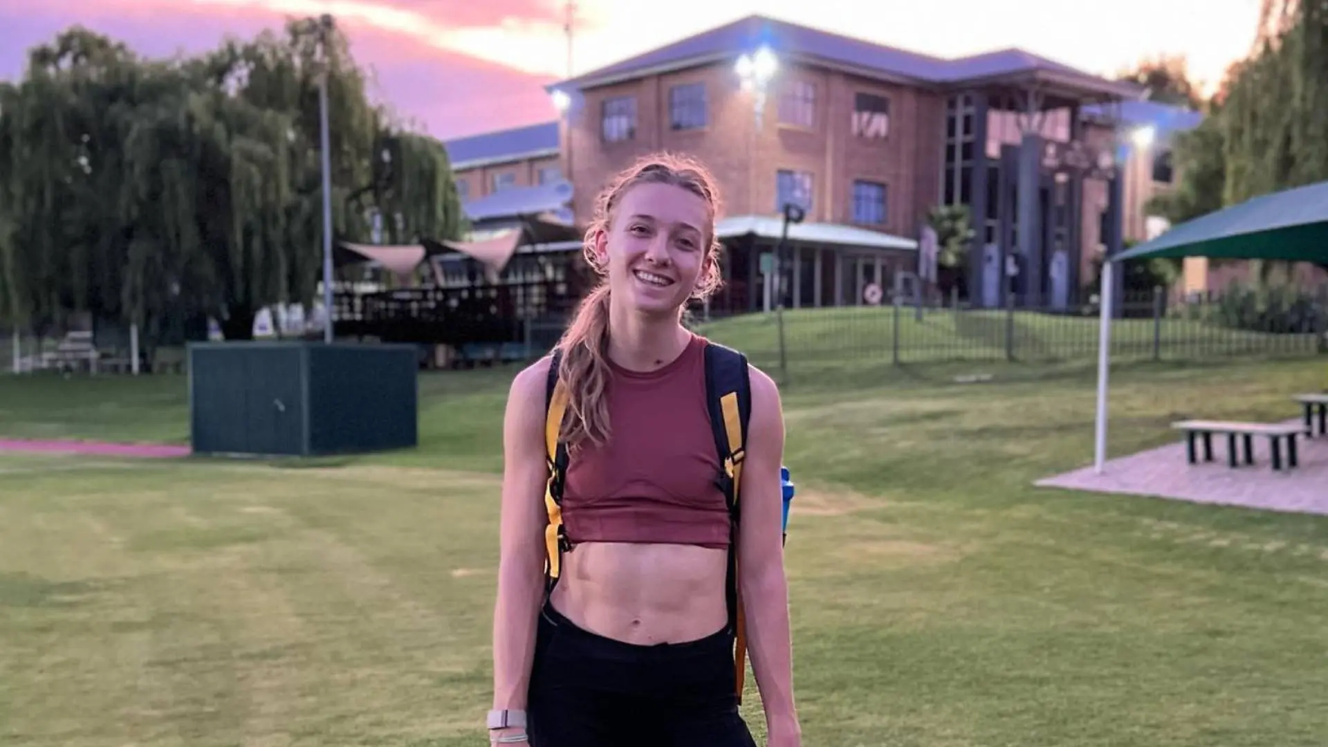 Femke Bol (22)