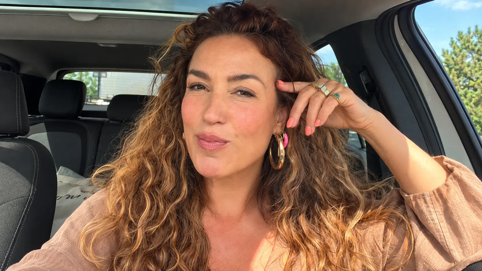 28005dc7-d3ae-4a9b-bc40-e543789bfd36