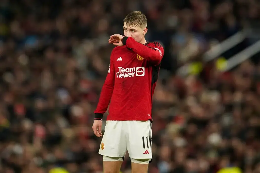 PSG keen on signing Rasmus Hojlund and could offer Man Utd highly-rated star