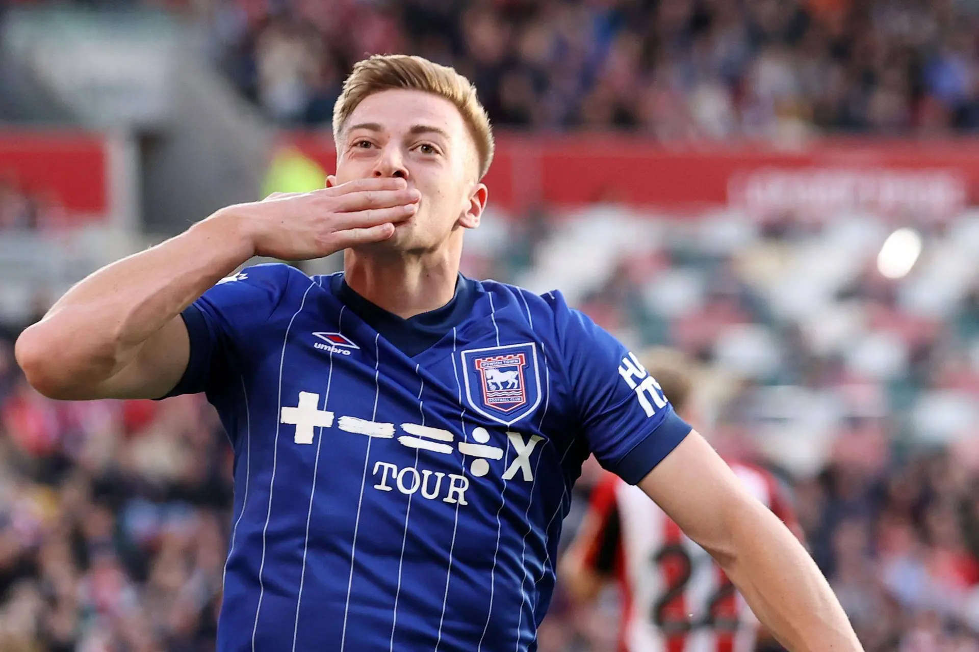 Man Utd plan cut-price £40m deal for Premier League star with nine goals