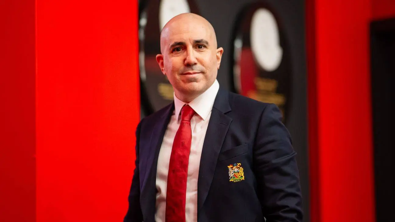 Omar Berrada is open about Man Utd's problems as they struggle to mail second major signing