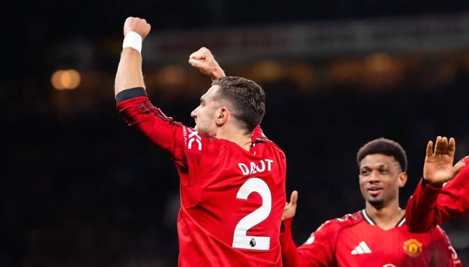 Dalot questions teammates 'anger and drive' for success at Man Utd