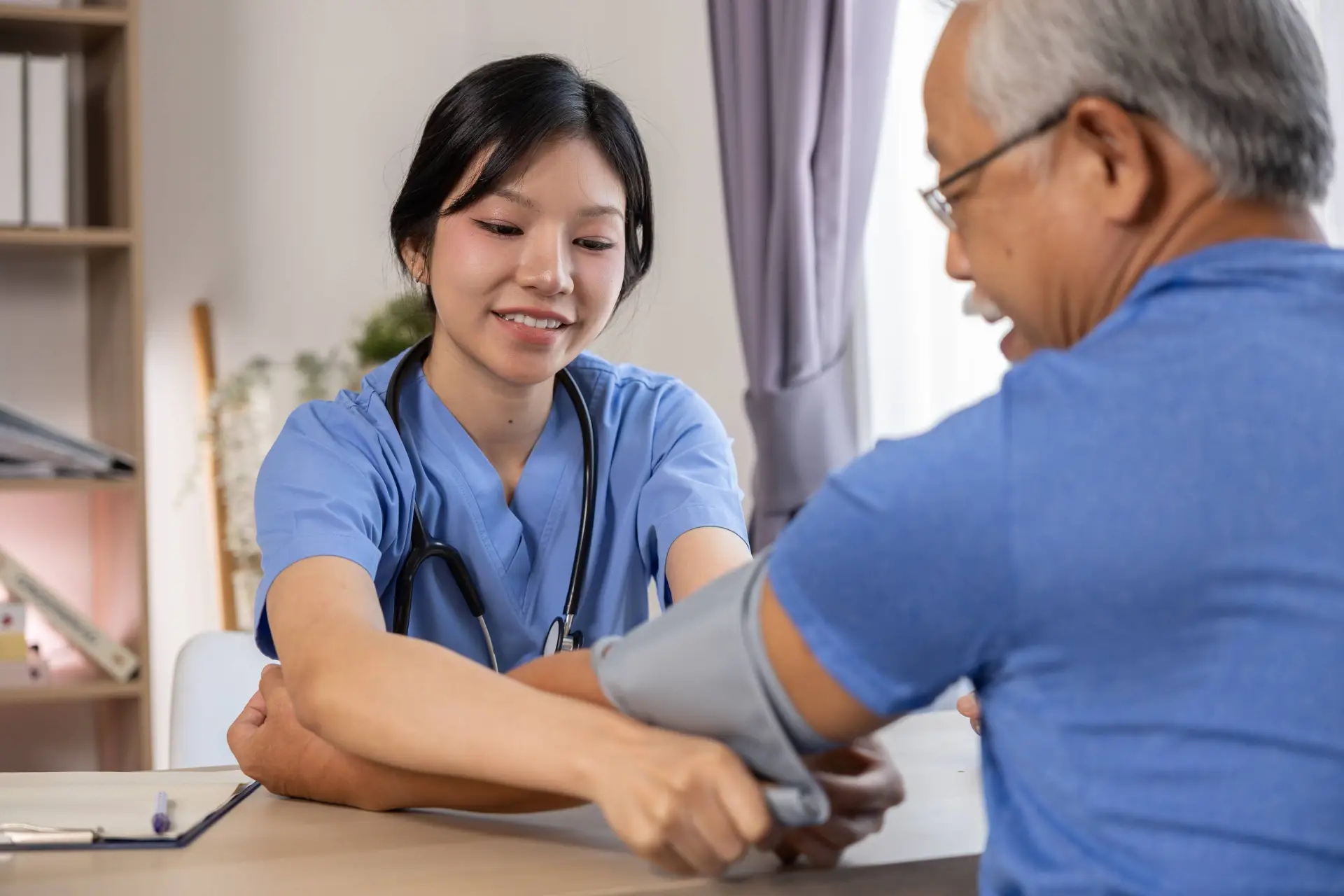 Intensive Blood Pressure Control Cuts Dementia Risk Over 7 Years