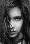 Alexia Fast