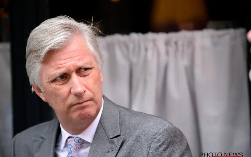 Koning Filip duikt op in nooit eerder geziene beelden: "Met opvallende tattoo"