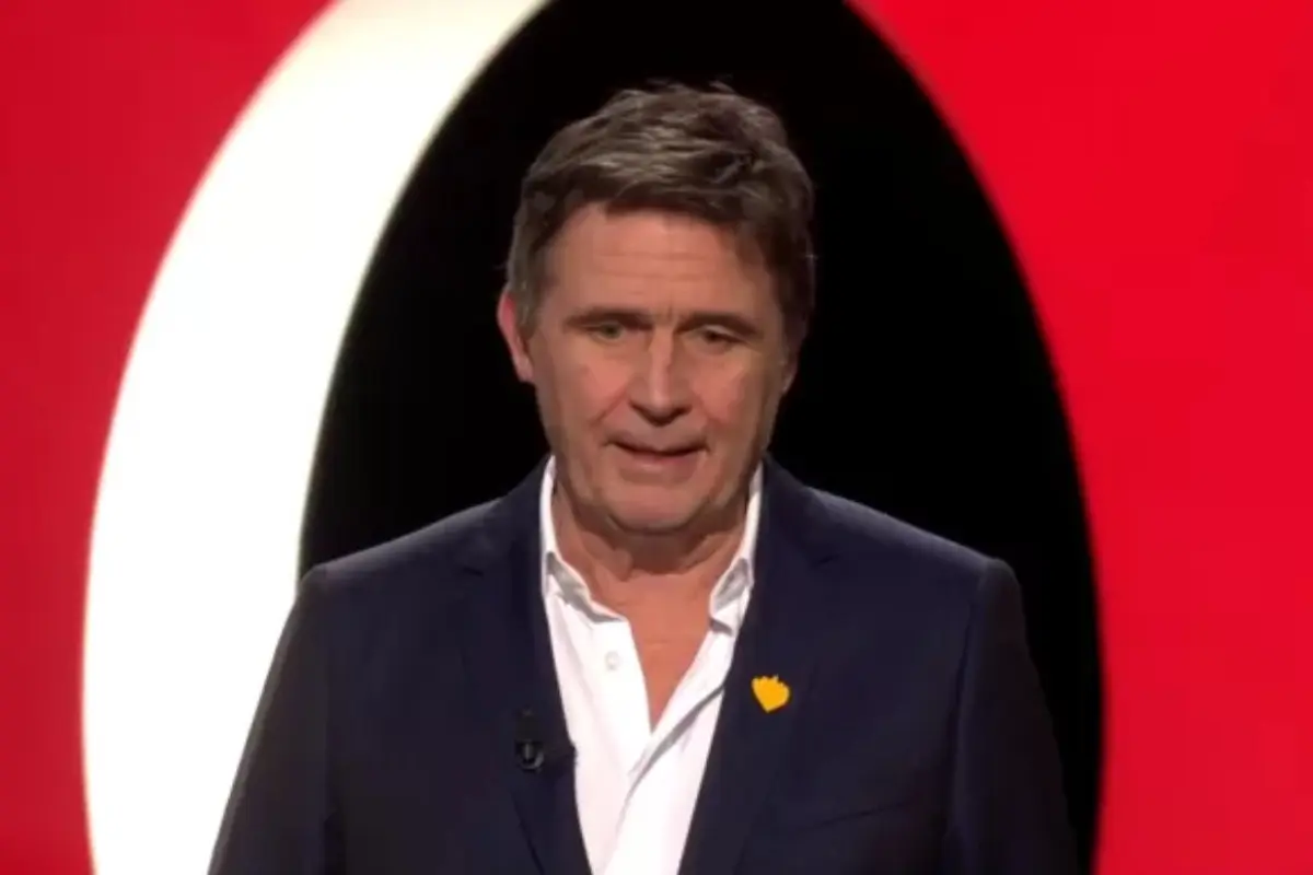 Erik Van Looy belandt in oog van de storm, politie grijpt in