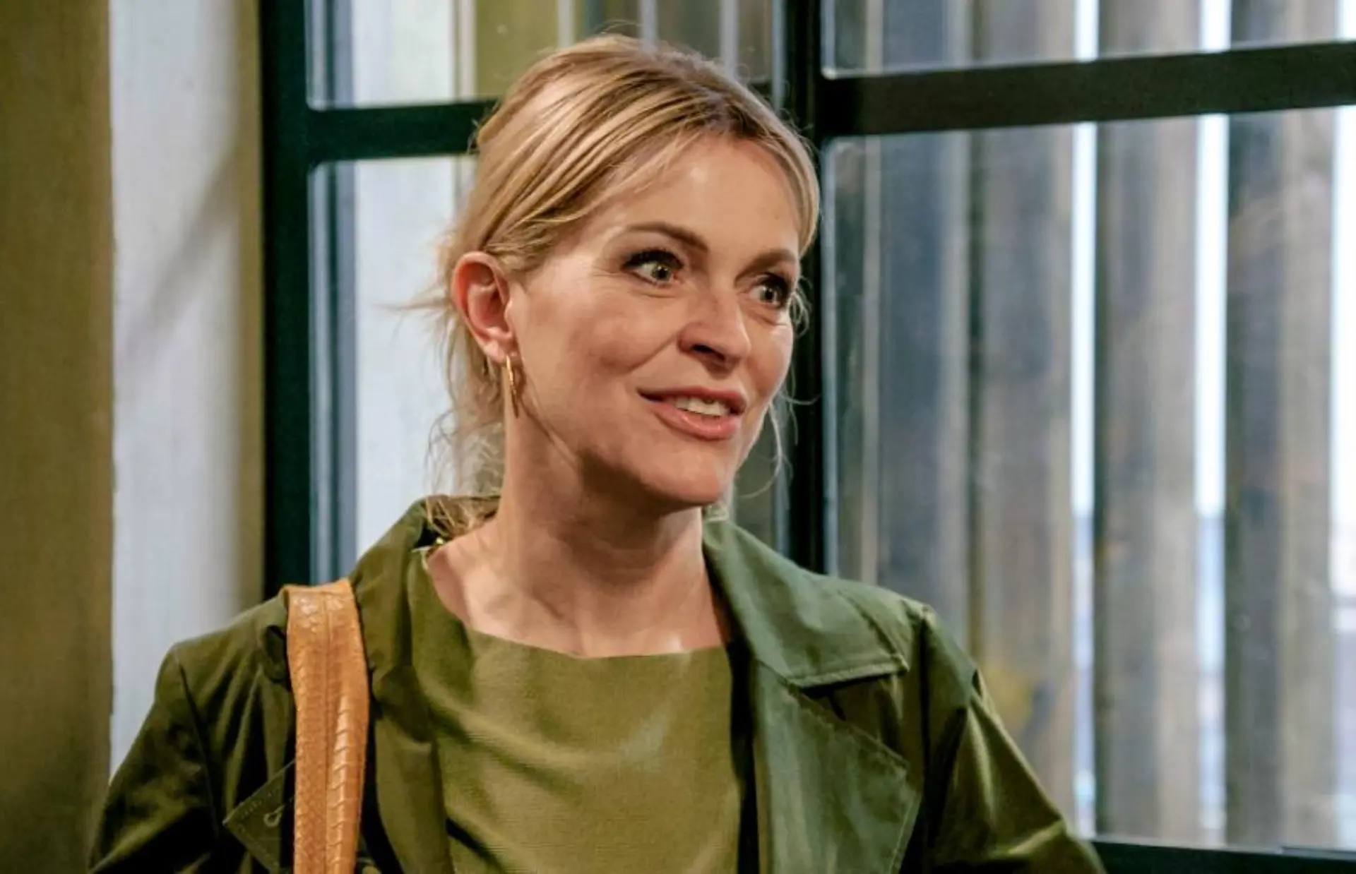 Over en out voor Karen Damen in 'Familie'
