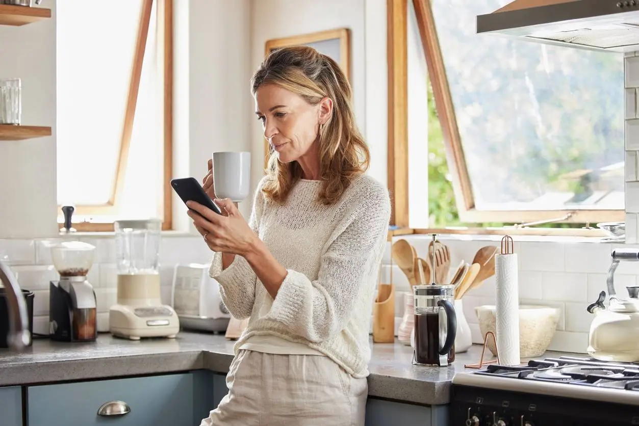 Koffie op lege maag: boost of belasting voor je lichaam?