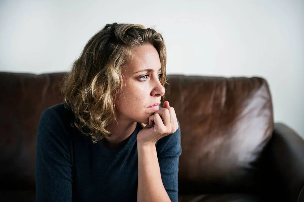 Waarom je brein altijd het ergste scenario bedenkt (en hoe je dat stopt)