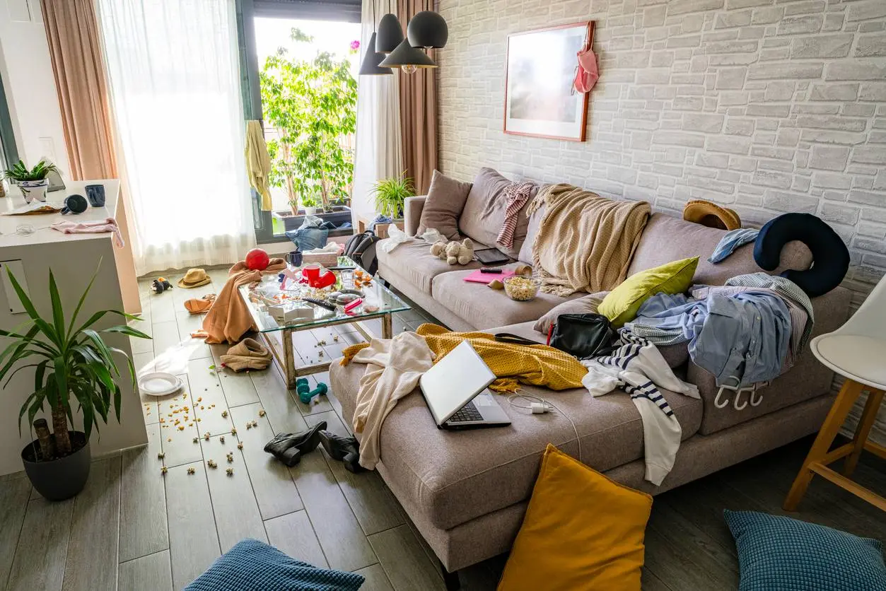 De verborgen stress van een rommelig huis: wat er echt in je brein gebeurt