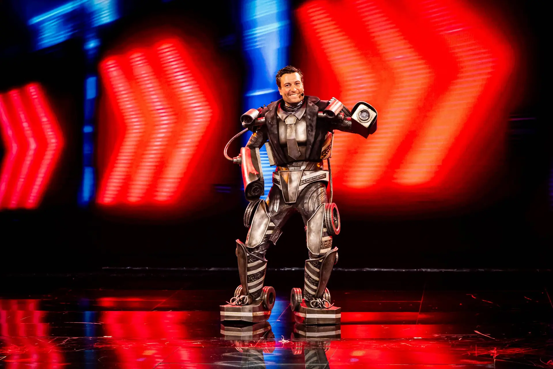 Viktor Verhulst zorgt voor spoiler na ontmaskering in 'The Masked Singer': "Kijkers gaan opkijken"