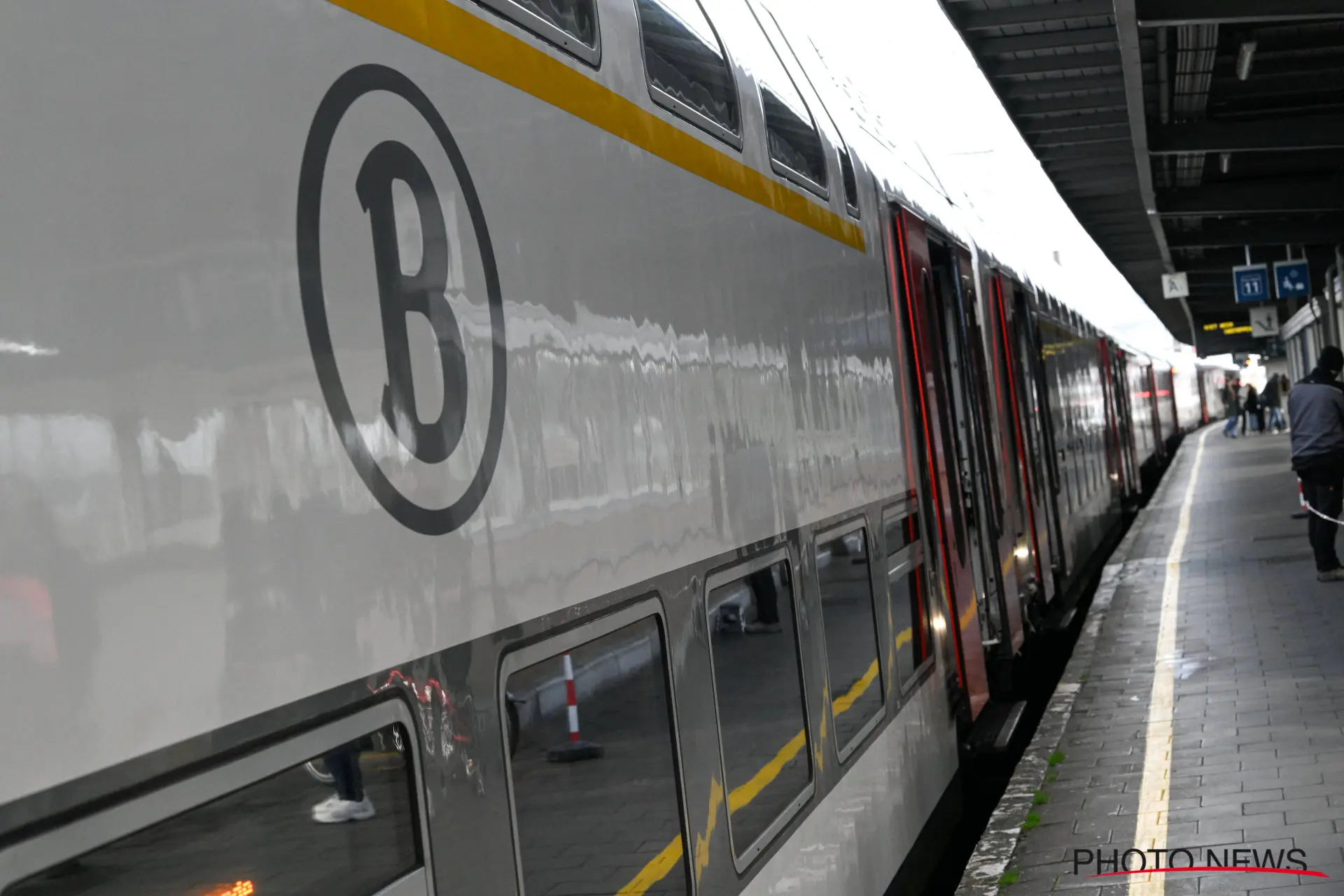 Meerdere doden na tragisch ongeval met minibusje en trein
