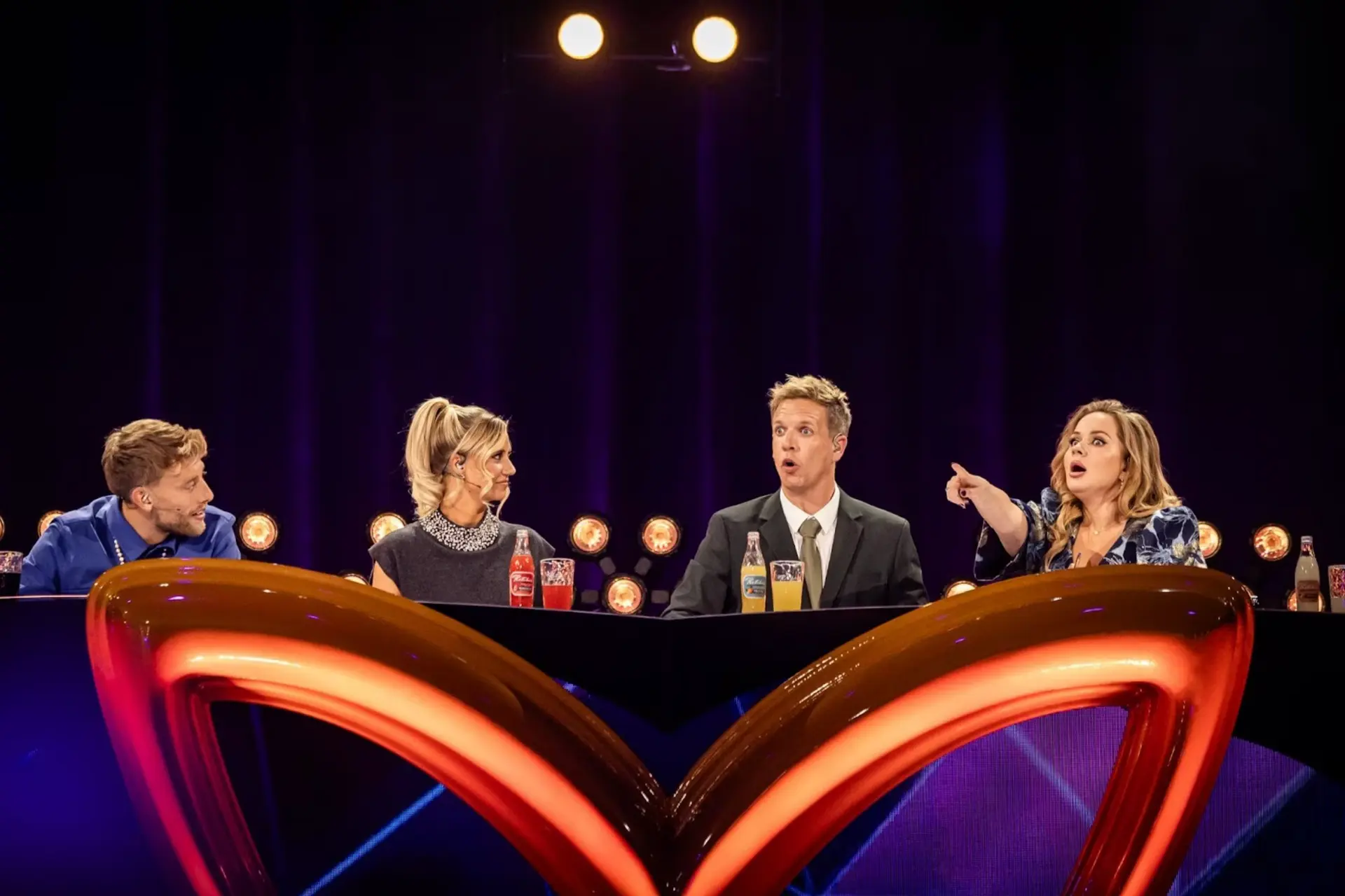 Kijkers van 'The Masked Singer' zijn het beu: "Déze mag er nu wel echt uit"