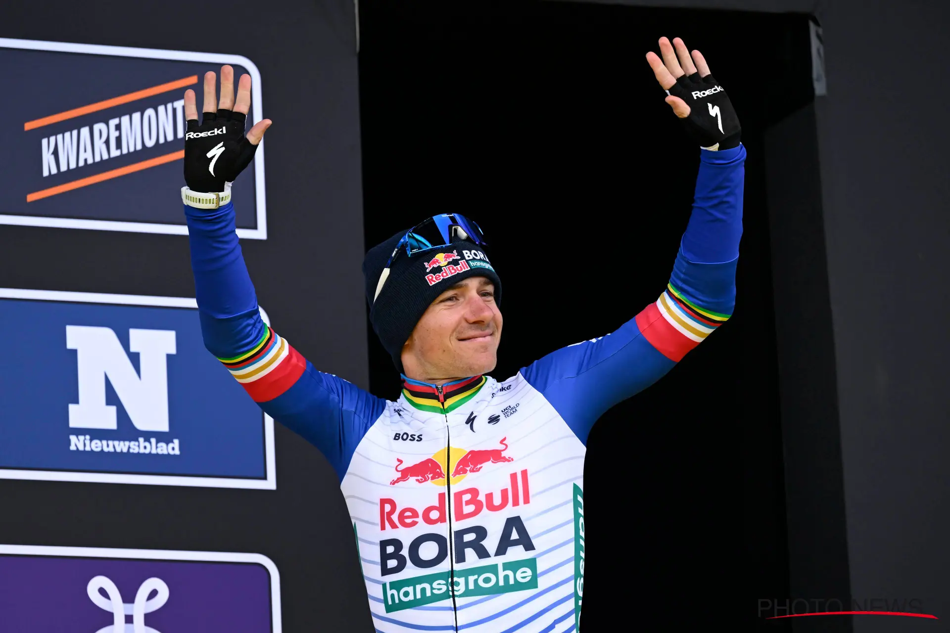 Evenepoel verrast iedereen na Ronde van Vlaanderen: "Er kan over gesproken worden, ja"