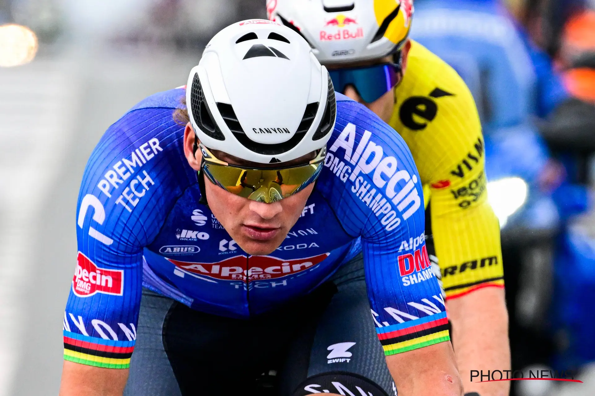 Mathieu van der Poel over kansen van Remco Evenepoel in de Ronde: "En dat is geen nadeel voor mij"