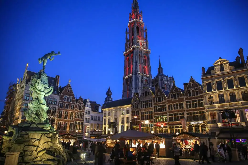 kerstmarkt-antwerpen