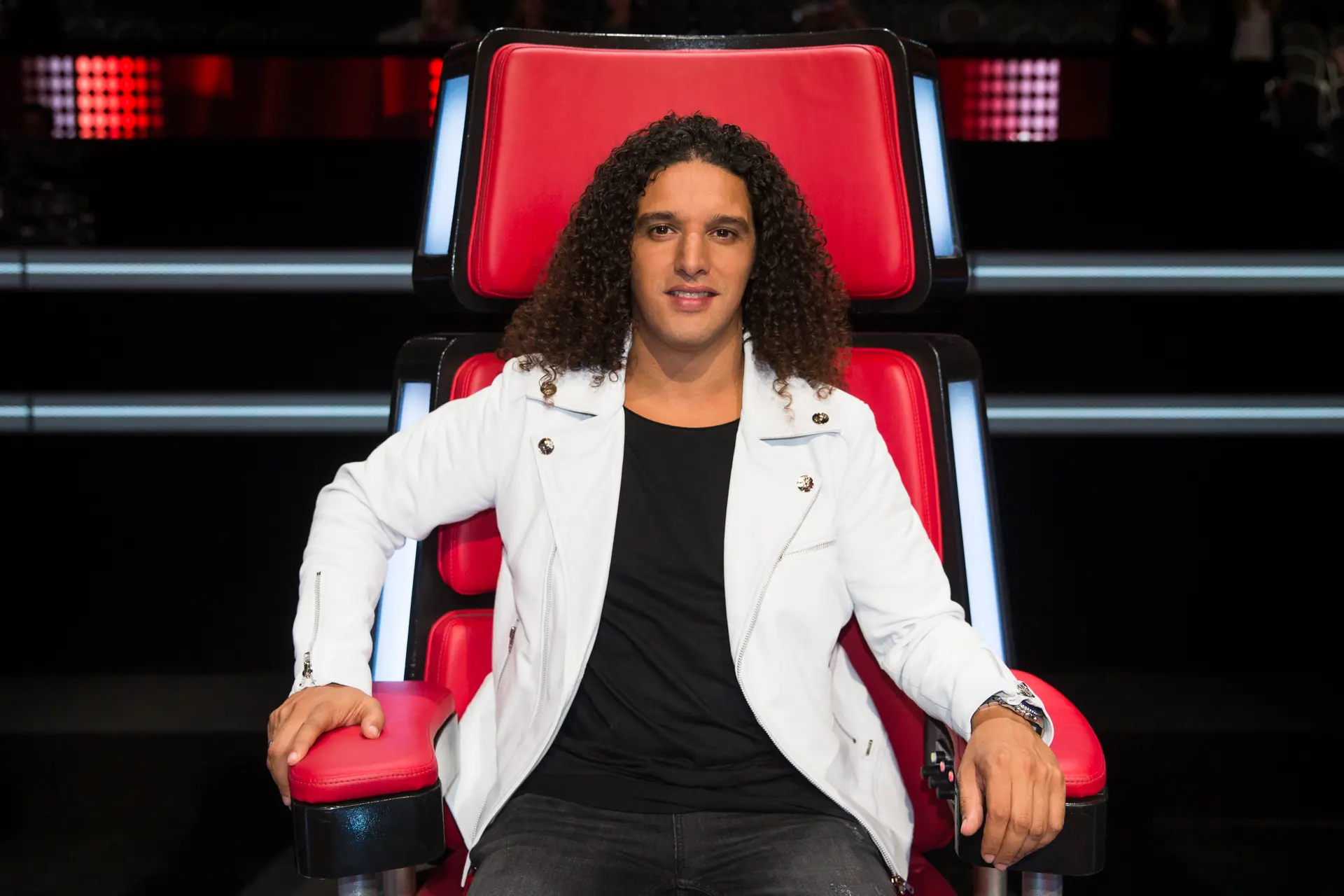 The Voice-deelnemer deelt opvallende foto met Ali B: 'Beste jurylid ooit' (FOTO)